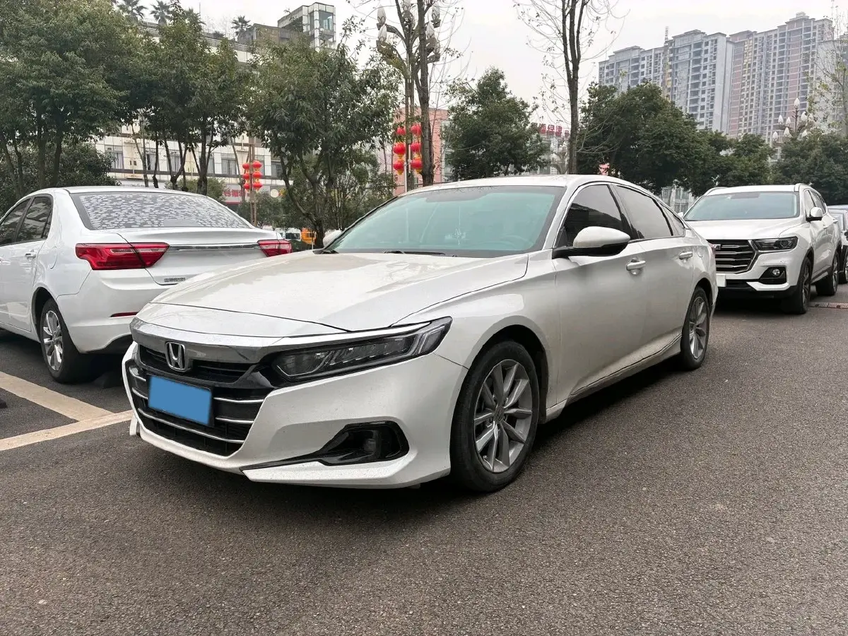 2022 Honda Accord 1.5T 194HP L4 CVT