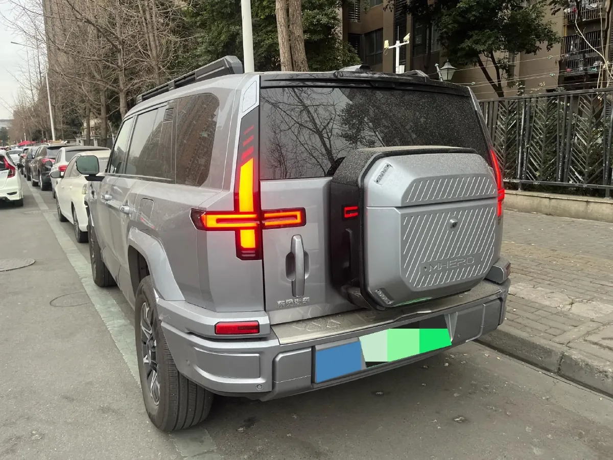 2025 M Hero WarriorM817 1.5T 197HP L4 2DHT PHEV,autocango,china used car exporter,china ev exporter,chinese used car exporter,chinese used ev exporter