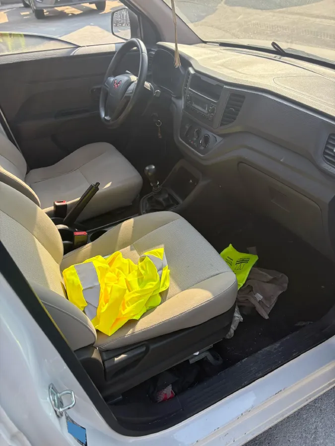 2021 ChangAn KuaYue New Leopard T3 1.6L 122HP L4 5MT,autocango,china used car exporter,china ev exporter,chinese used car exporter,chinese used ev exporter