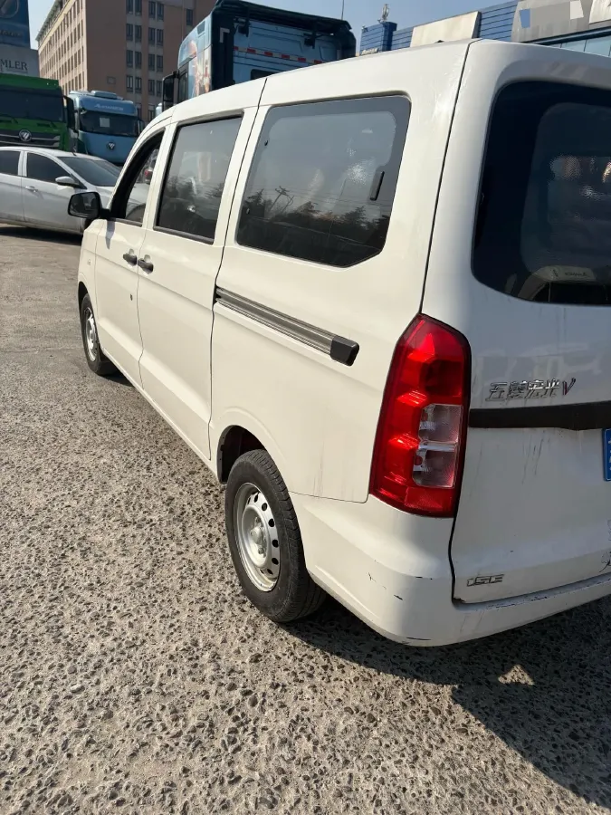 2021 ChangAn KuaYue New Leopard T3 1.6L 122HP L4 5MT,autocango,china used car exporter,china ev exporter,chinese used car exporter,chinese used ev exporter