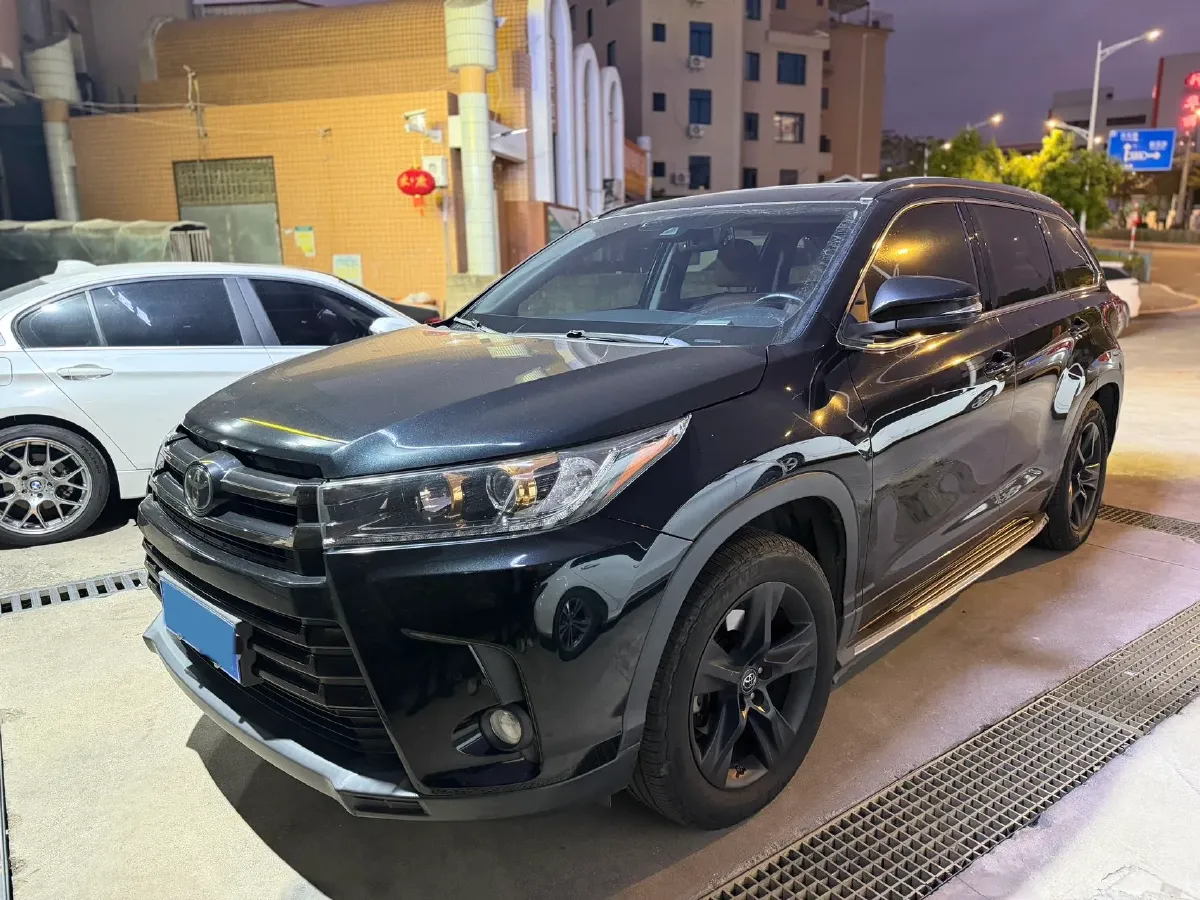 2019 HanTeng V7 1.5T 156HP L4 6AT,autocango,china used car exporter,china ev exporter,chinese used car exporter,chinese used ev exporter