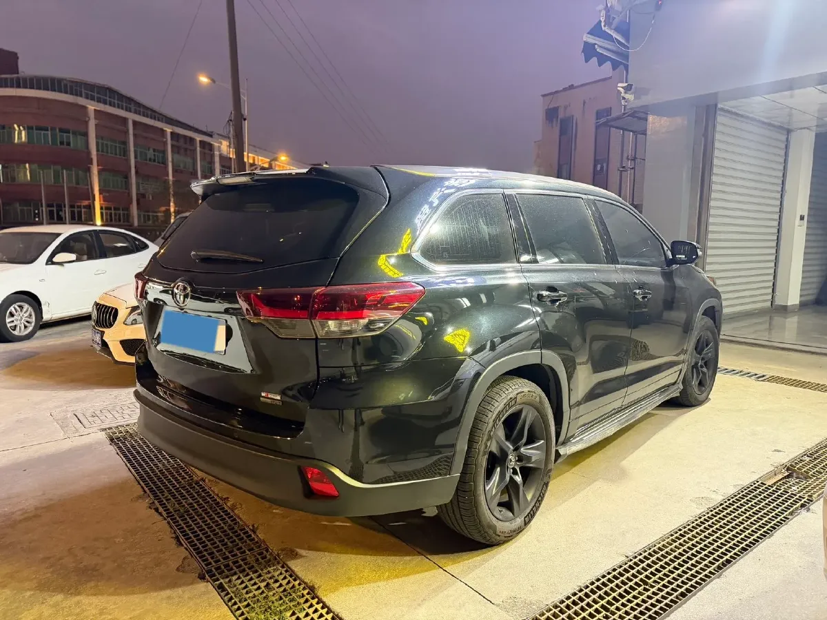 2019 HanTeng V7 1.5T 156HP L4 6AT,autocango,china used car exporter,china ev exporter,chinese used car exporter,chinese used ev exporter