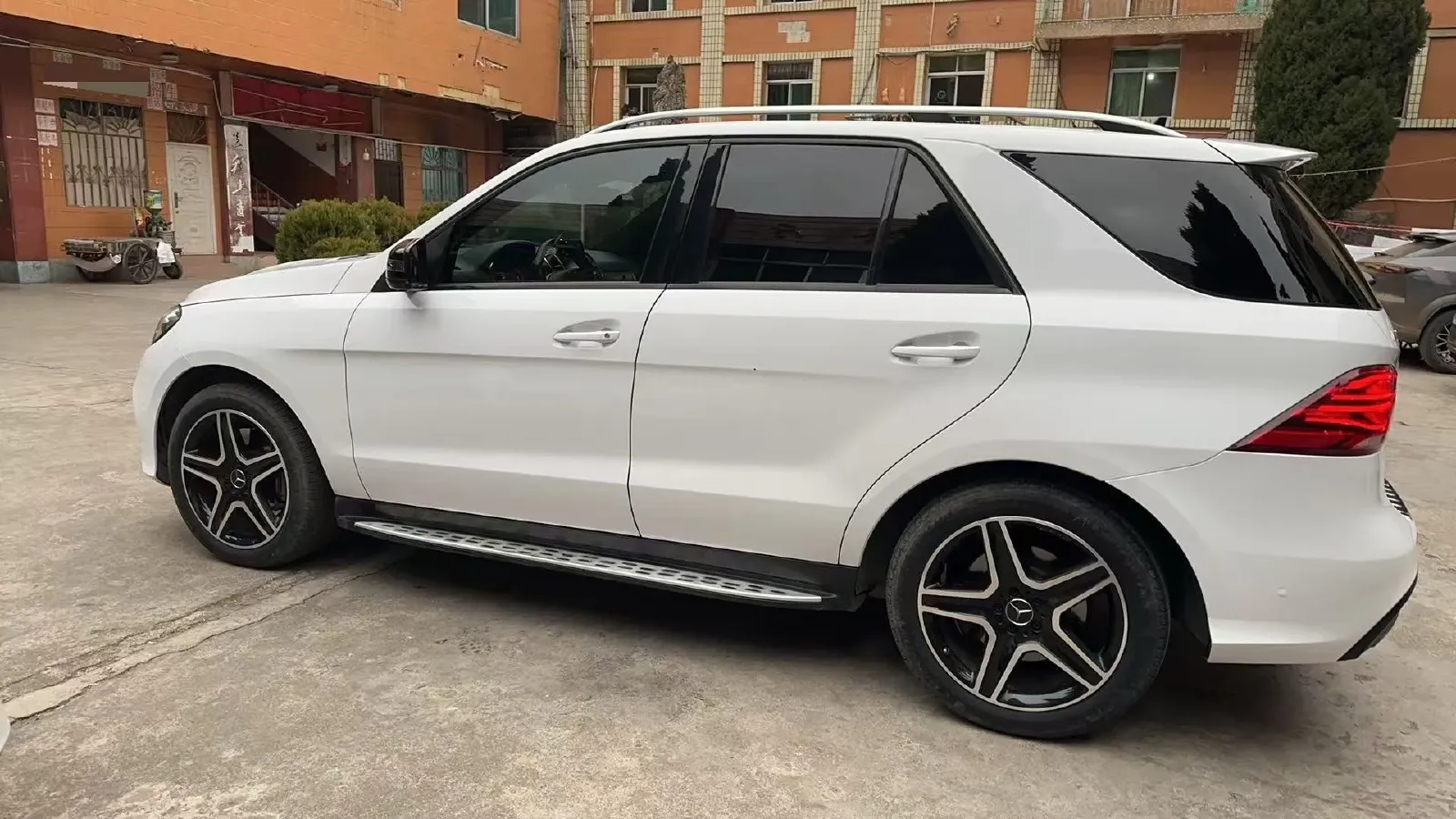 2017 Mercedes-Benz GLE AMG 3.0T 390HP V6 9AT,autocango,china used car exporter,china ev exporter,chinese used car exporter,chinese used ev exporter