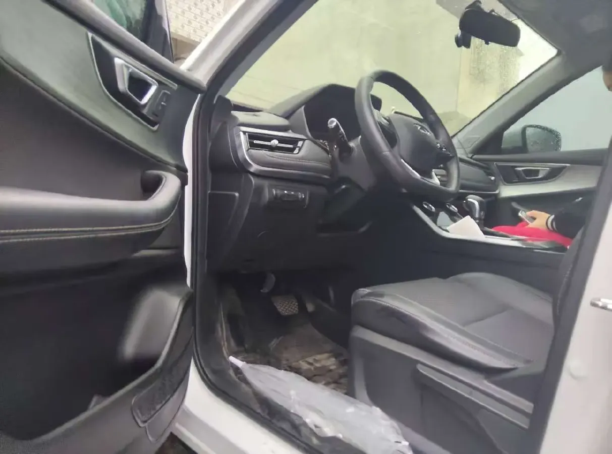 2022 Chery Tiggo 5x 1.5L 116HP L4 CVT,autocango,china used car exporter,china ev exporter,chinese used car exporter,chinese used ev exporter