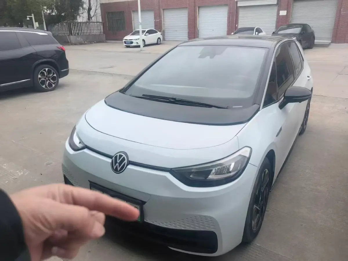 2023 Volkswagen Golf 1.4T 150HP L4 7DCT