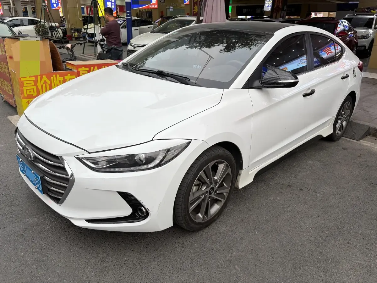 2018 Hyundai Elantra 1.6L 130HP L4 6AT