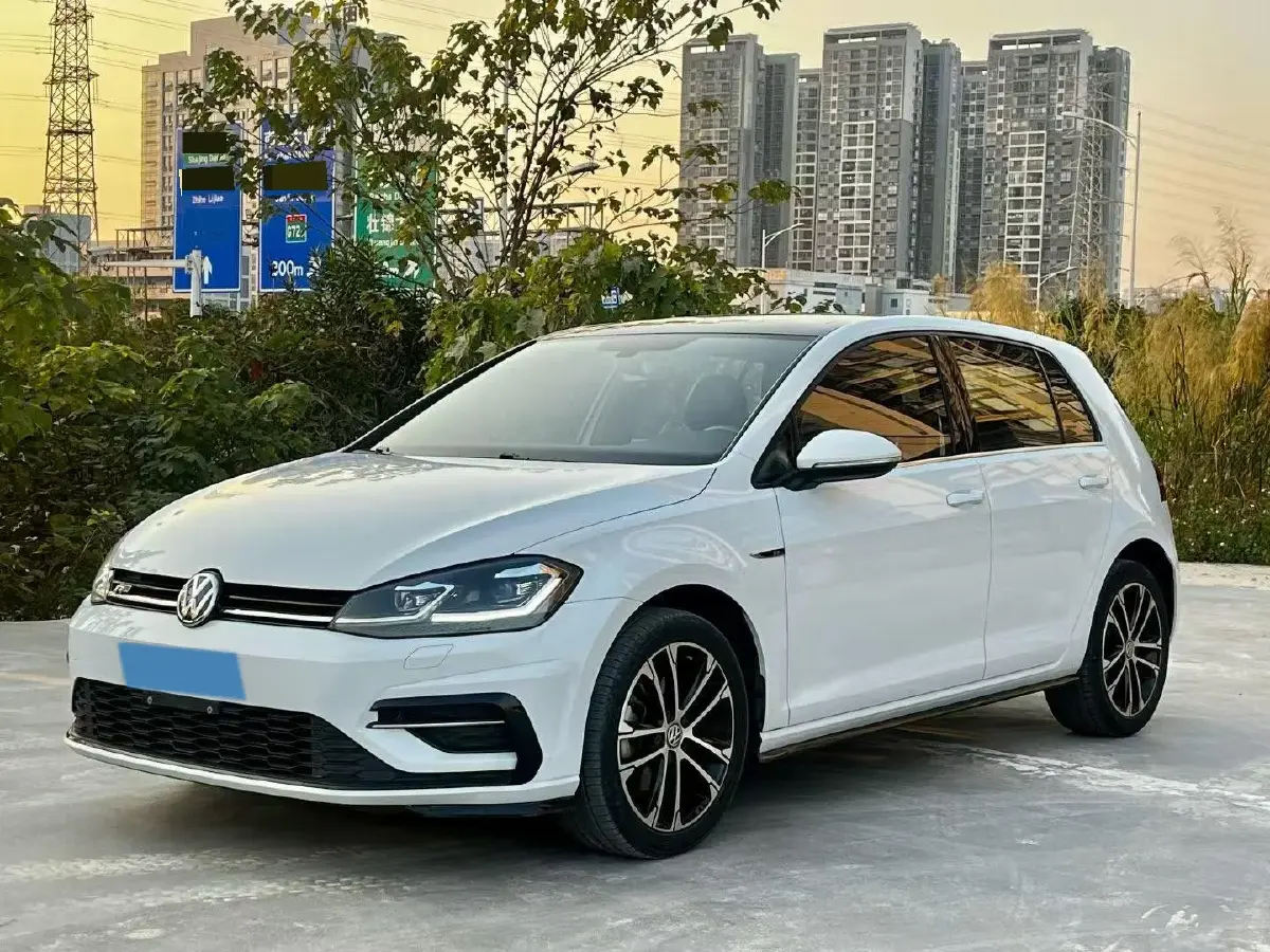 2018 Volkswagen Golf 1.4T 150HP L4 7DCT