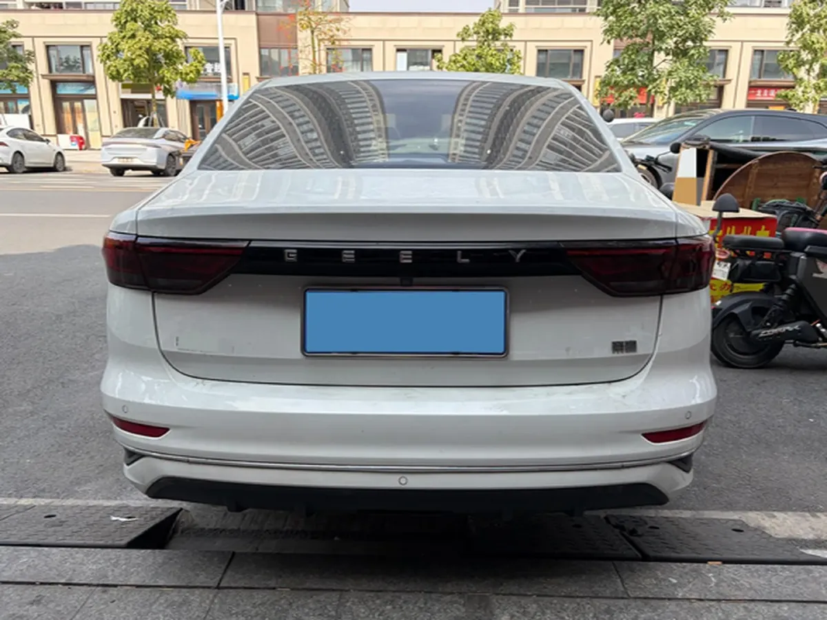 2022 Geely Emgrand 1.5L 114HP L4 CVT,autocango,china used car exporter,china ev exporter,chinese used car exporter,chinese used ev exporter
