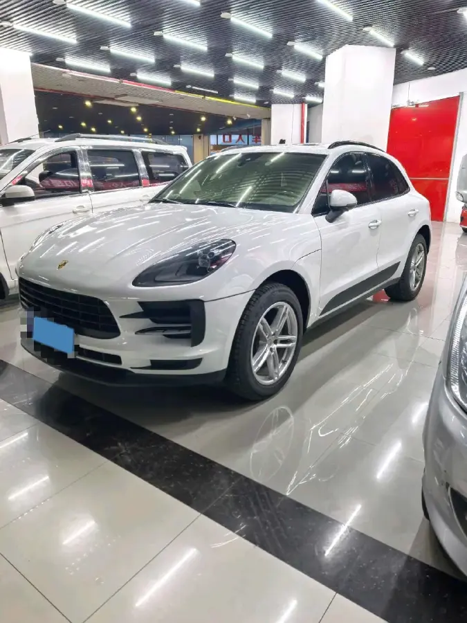2021 Porsche Macan 2.0T 252HP L4 7DCT