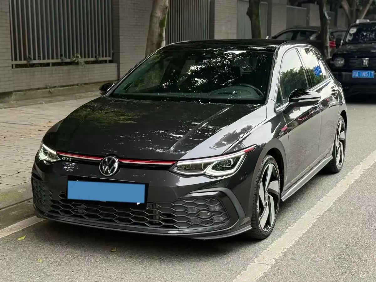 2021 Volkswagen GolfGTI 2.0T 220HP L4 7DCT