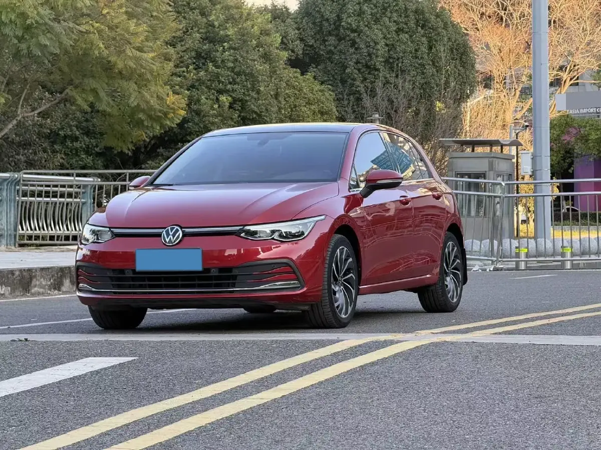 2021 Volkswagen Golf 1.4T 150HP L4 7DCT