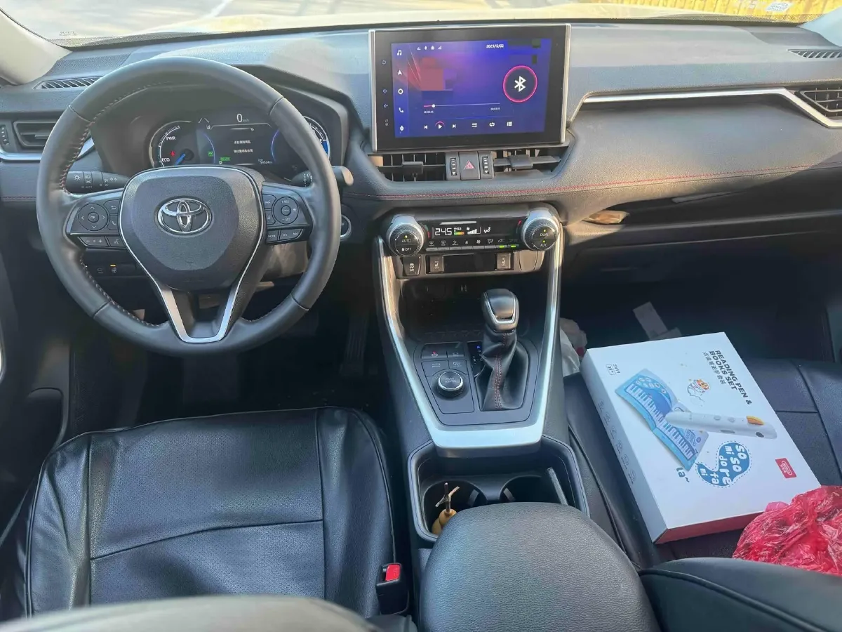 2021 Toyota RAV4 Hybird E+ 2.5L 180HP L4 E-CVT PHEV 15.984KWH,autocango,china used car exporter,china ev exporter,chinese used car exporter,chinese used ev exporter