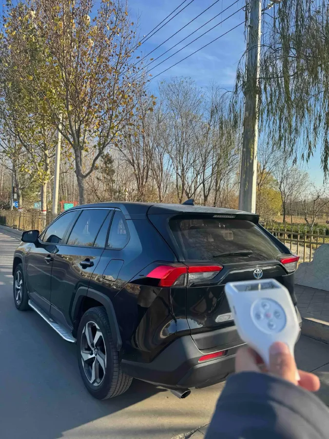 2021 Toyota RAV4 Hybird E+ 2.5L 180HP L4 E-CVT PHEV 15.984KWH,autocango,china used car exporter,china ev exporter,chinese used car exporter,chinese used ev exporter