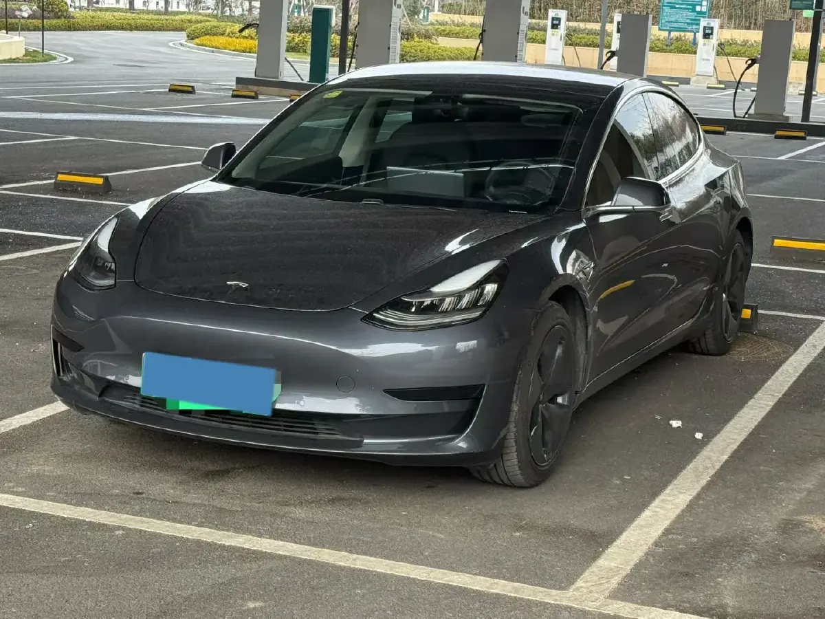 2020 Tesla Model 3 BEV 52KWH