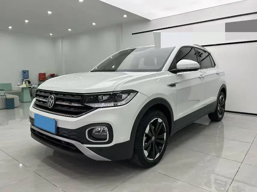 2021 Volkswagen Tacqua 1.5L 113HP L4 6AT