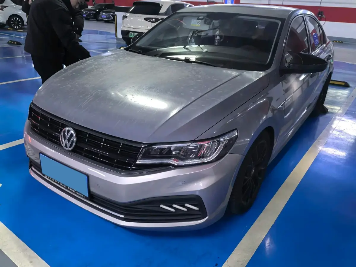 2019 Roewe RX5 MAX 2.0T 231HP L4 6DCT