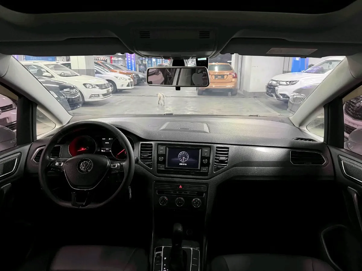 2018 Volkswagen Golf Sportsvan 1.4T 131HP L4 7DCT,autocango,china used car exporter,china ev exporter,chinese used car exporter,chinese used ev exporter