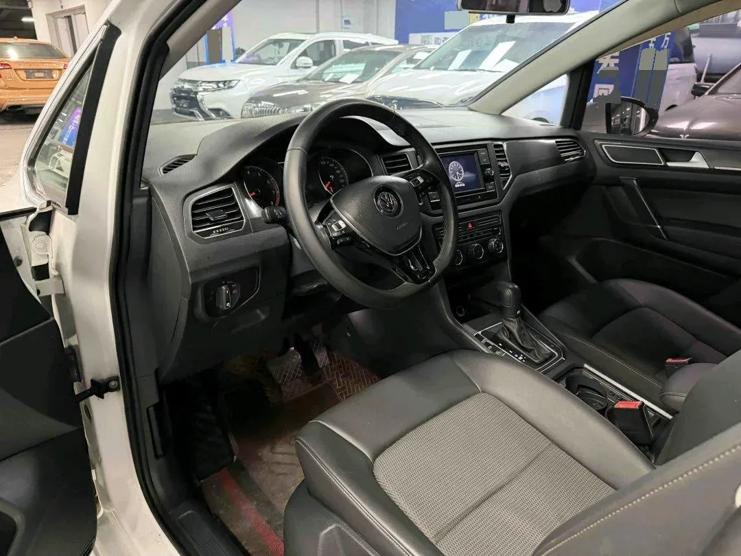 2018 Volkswagen Golf Sportsvan 1.4T 131HP L4 7DCT,autocango,china used car exporter,china ev exporter,chinese used car exporter,chinese used ev exporter