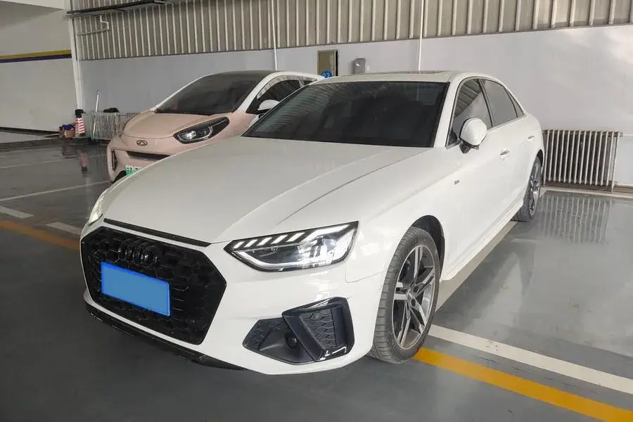 2020 Audi A4L 2.0T 190HP L4 7DCT