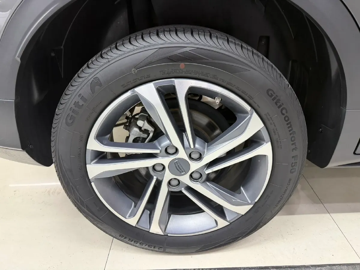 2021 Geely Coolray 1.4T 141HP L4 6DCT,autocango,china used car exporter,china ev exporter,chinese used car exporter,chinese used ev exporter