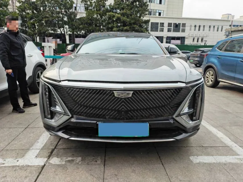 2022 Cadillac IQ Lyriq BEV 95.7KWH,autocango,china used car exporter,china ev exporter,chinese used car exporter,chinese used ev exporter