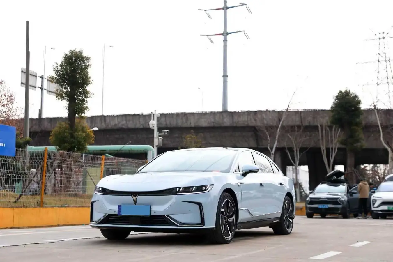 2023 Voyah ZhuiGuang BEV 82.11KWH