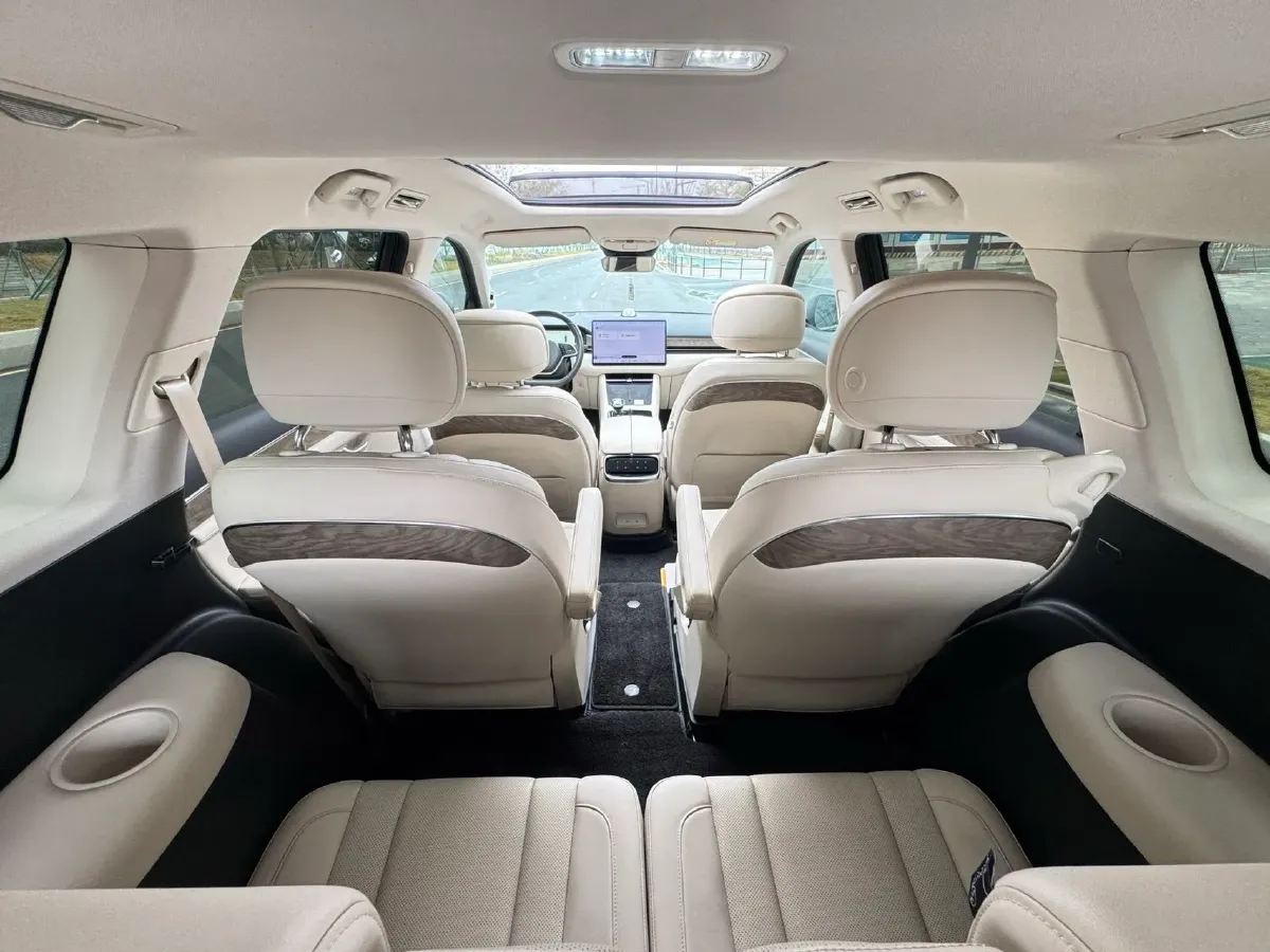 2022 Infiniti Q50L 2.0T 211HP L4 7AT,autocango,china used car exporter,china ev exporter,chinese used car exporter,chinese used ev exporter