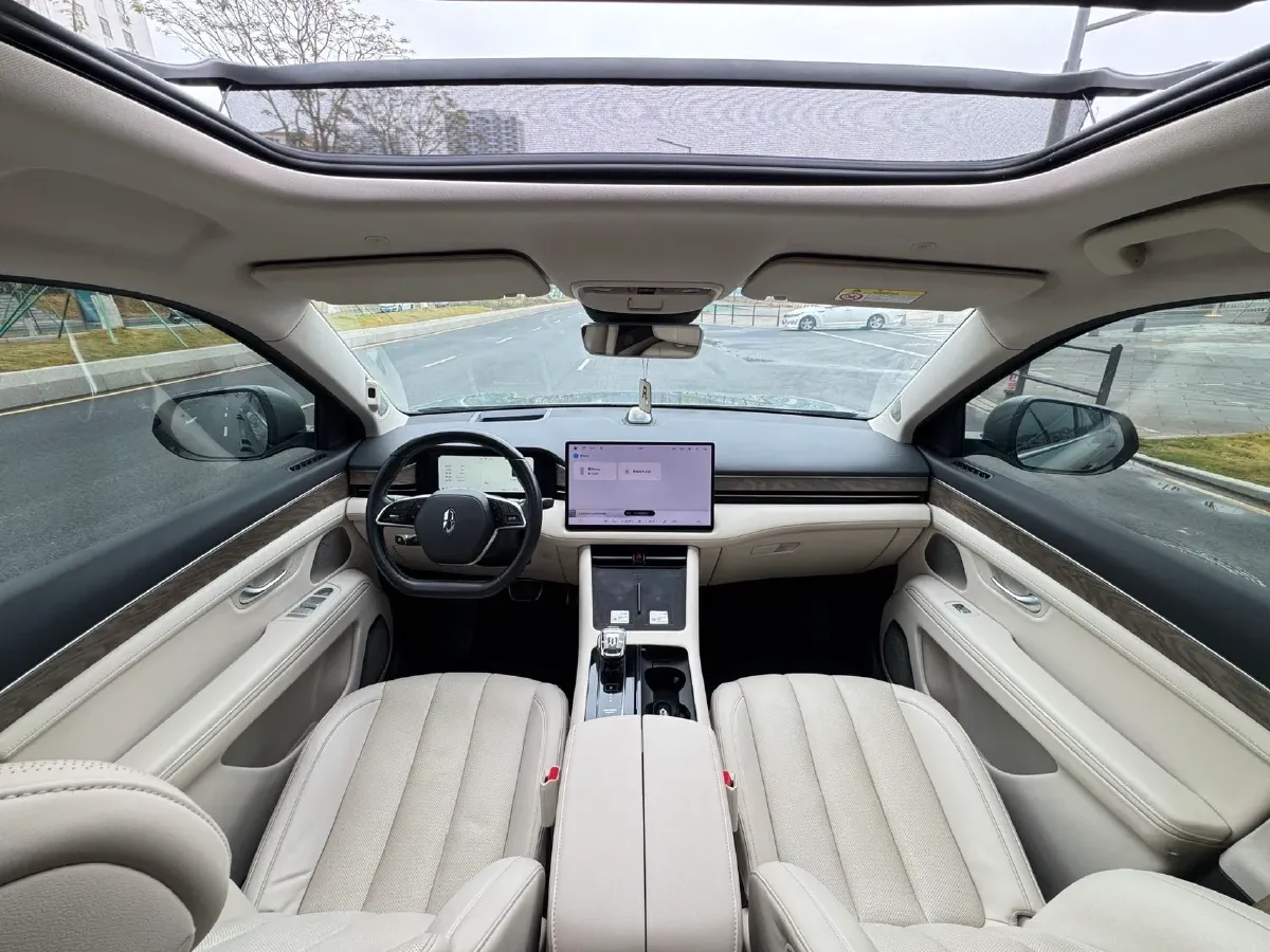 2022 Infiniti Q50L 2.0T 211HP L4 7AT,autocango,china used car exporter,china ev exporter,chinese used car exporter,chinese used ev exporter