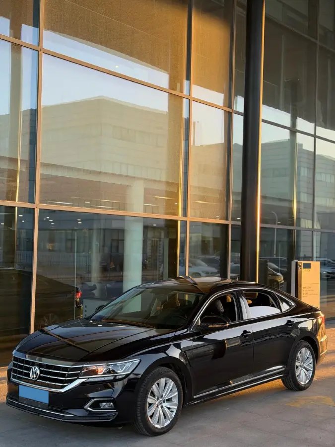 2020 Volkswagen Passat 2.0T 186HP L4 7DCT