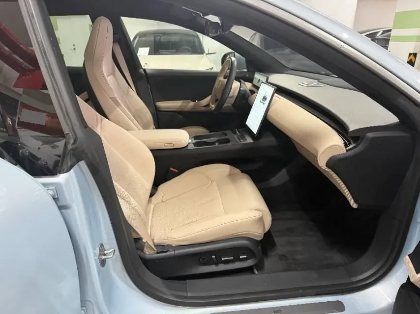 2022 JunTian HeiWuShi Youth 2.0T 203HP L4 6AT,autocango,china used car exporter,china ev exporter,chinese used car exporter,chinese used ev exporter