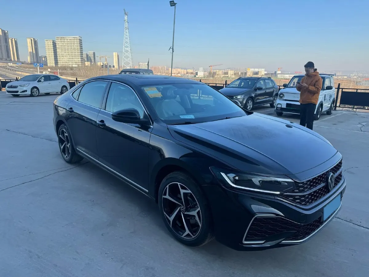 2026 Volkswagen Passat 2.0T 220HP L4 7DCT,autocango,china used car exporter,china ev exporter,chinese used car exporter,chinese used ev exporter
