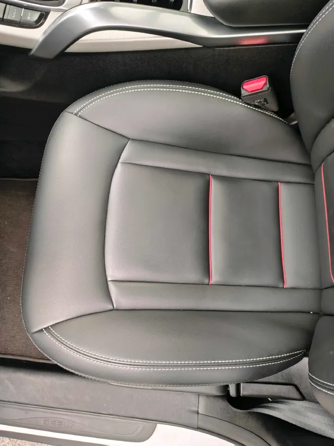 2018 Leopaard CT7 1.9T 150HP L4 6MT,autocango,china used car exporter,china ev exporter,chinese used car exporter,chinese used ev exporter