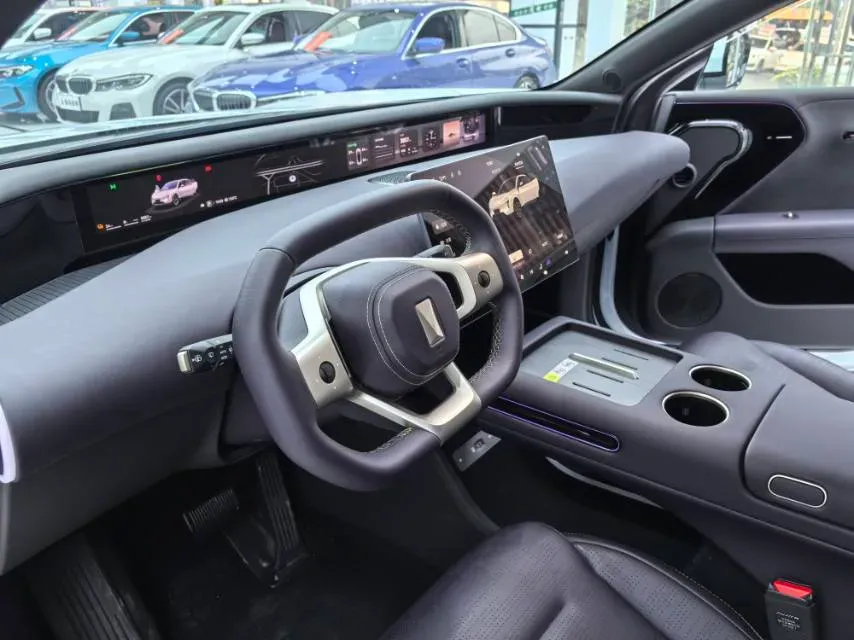 2024 Avatr 07 BEV 82.16KWH,autocango,china used car exporter,china ev exporter,chinese used car exporter,chinese used ev exporter