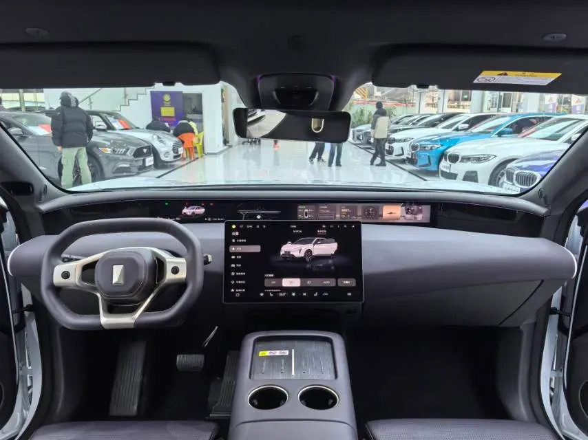 2024 Avatr 07 BEV 82.16KWH,autocango,china used car exporter,china ev exporter,chinese used car exporter,chinese used ev exporter