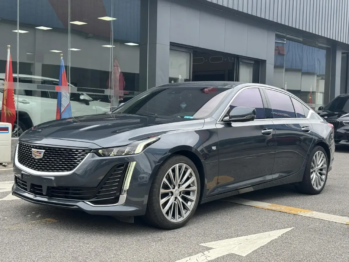 2021 Cadillac CT5 2.0T 237HP L4 10AT