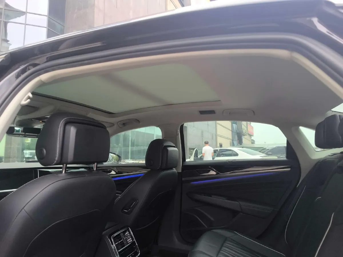 2022 Xpeng P7 BEV 60.2KWH,autocango,china used car exporter,china ev exporter,chinese used car exporter,chinese used ev exporter