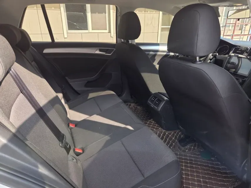 2019 HanTeng V7 1.5T 156HP L4 6AT,autocango,china used car exporter,china ev exporter,chinese used car exporter,chinese used ev exporter