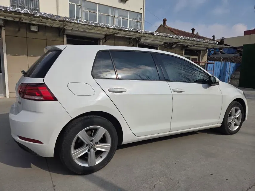 2019 HanTeng V7 1.5T 156HP L4 6AT,autocango,china used car exporter,china ev exporter,chinese used car exporter,chinese used ev exporter