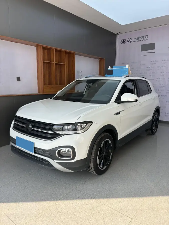 2023 Volkswagen Tacqua 1.2T 116HP L4 7DCT