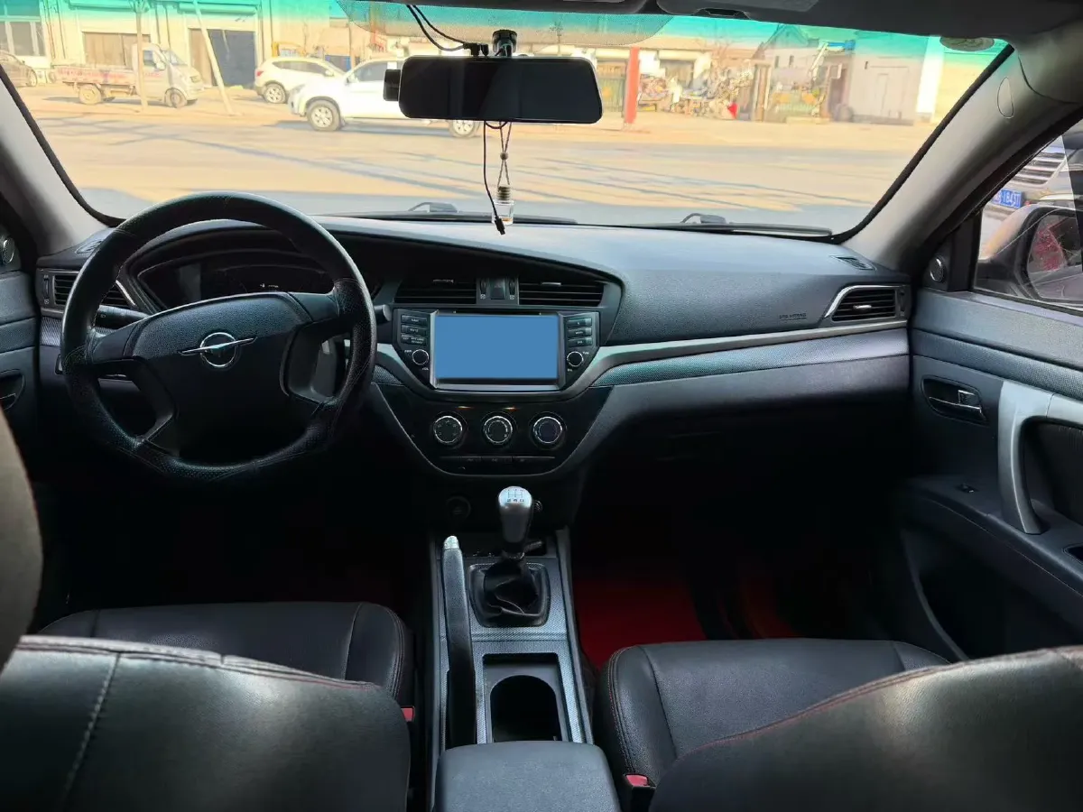 2017 HaiMa M6 1.6L 118HP L4 5MT,autocango,china used car exporter,china ev exporter,chinese used car exporter,chinese used ev exporter