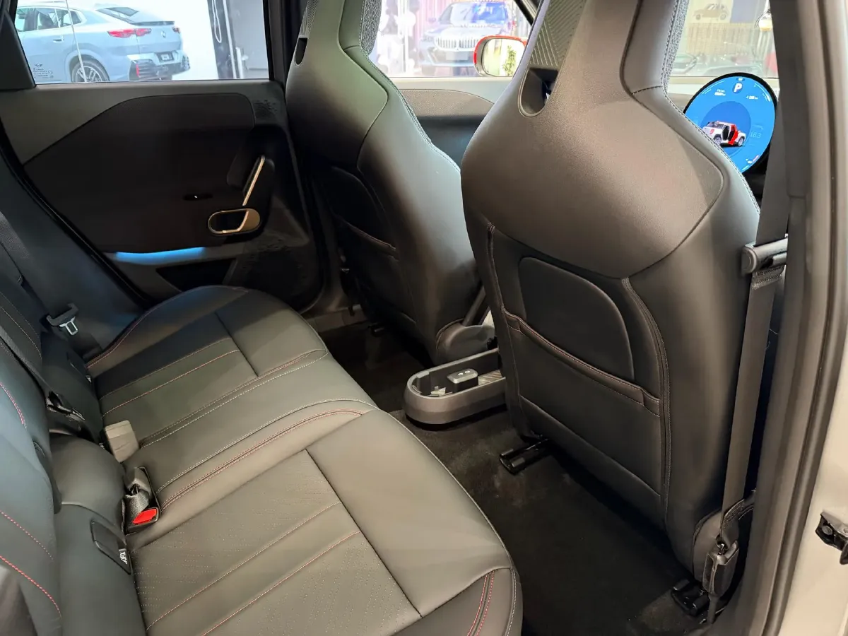 2024 MINI ACEMAN BEV 51.5KWH,autocango,china used car exporter,china ev exporter,chinese used car exporter,chinese used ev exporter