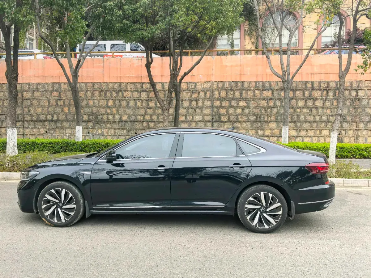2022 Xpeng P7 BEV 60.2KWH,autocango,china used car exporter,china ev exporter,chinese used car exporter,chinese used ev exporter