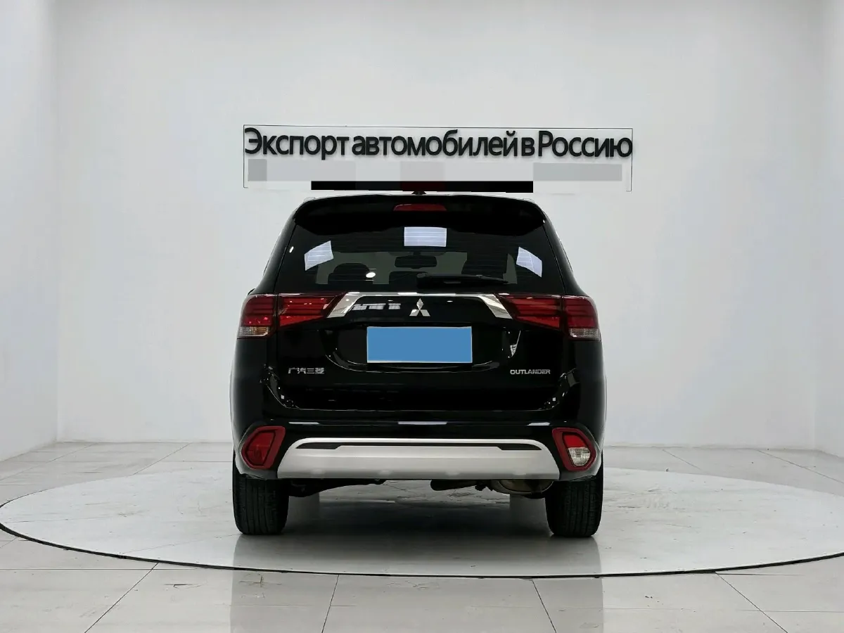 2021 Mitsubishi Outlander 2.0L 166HP L4 CVT,autocango,china used car exporter,china ev exporter,chinese used car exporter,chinese used ev exporter