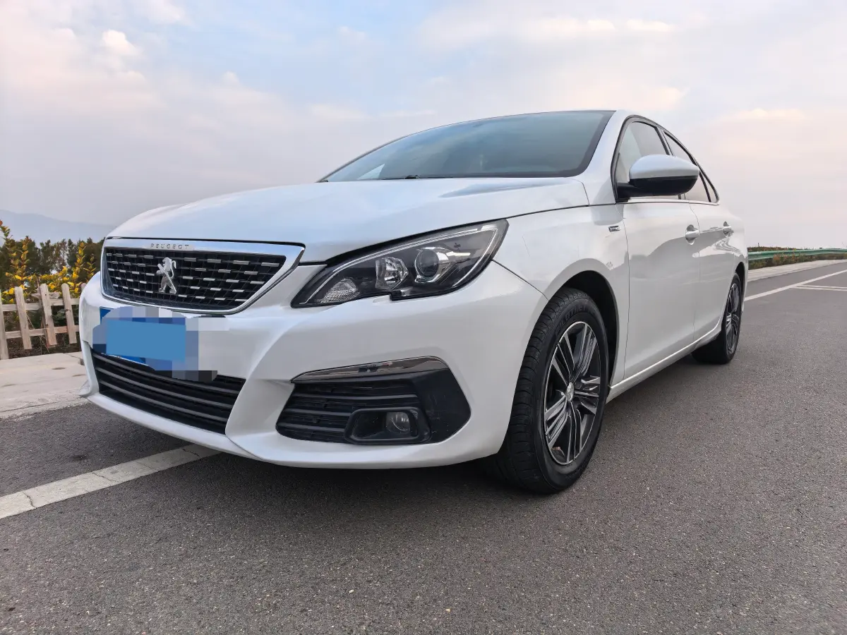 2019 Peugeot 308 1.6L 117HP L4 6AT