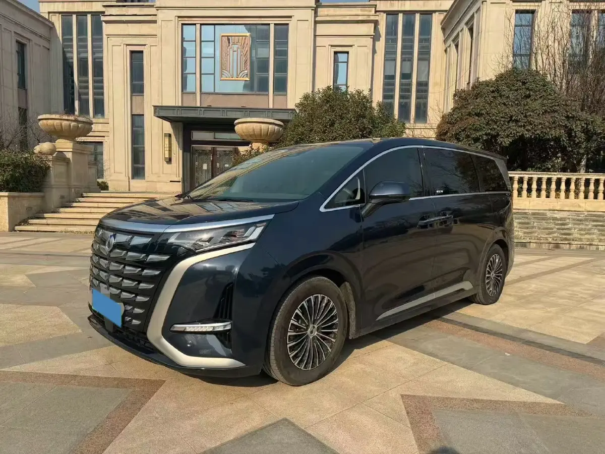 2022 Mercedes-Benz GLC Class 2.0T 197HP L4 9AT