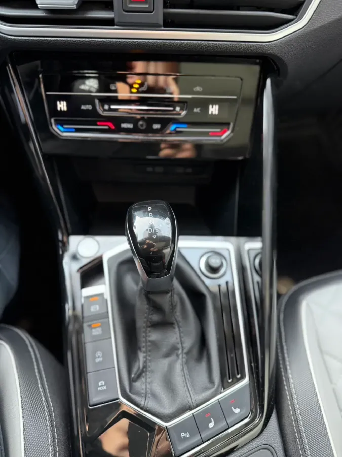 2023 Volkswagen Tayron 1.4T 150HP L4 7DCT,autocango,china used car exporter,china ev exporter,chinese used car exporter,chinese used ev exporter