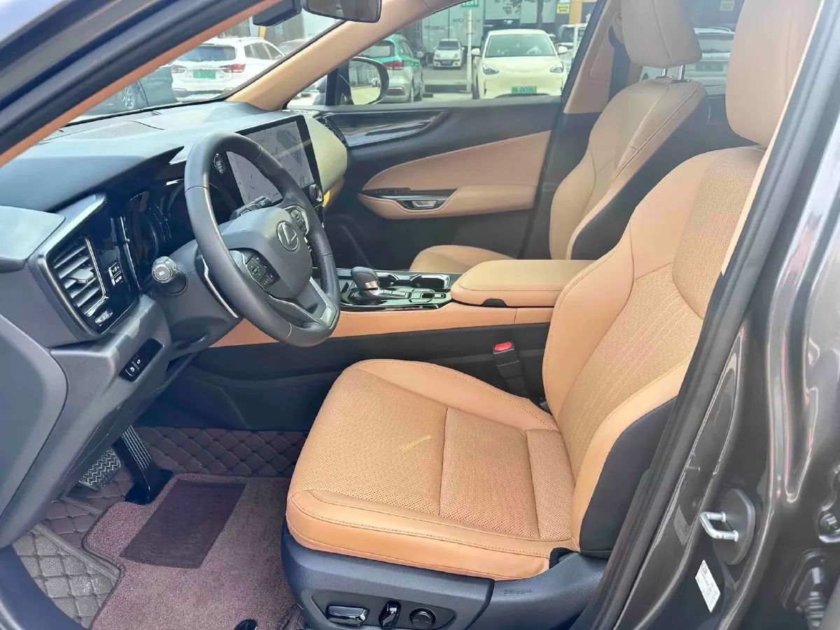 2023 Lexus NX 2.5L 203HP L4 8AT,autocango,china used car exporter,china ev exporter,chinese used car exporter,chinese used ev exporter