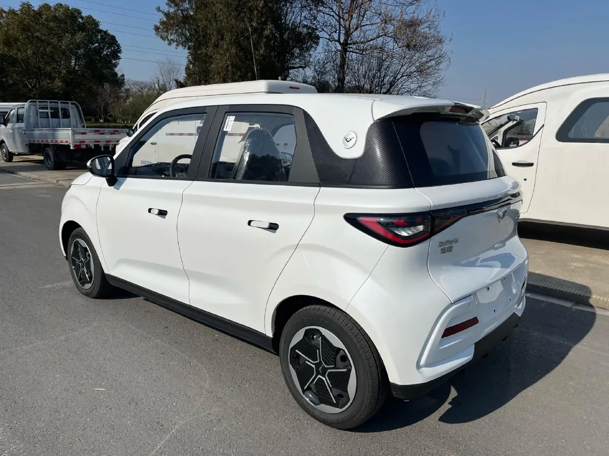 2025 KaiYi ShiYue BEV 28.08KWH,autocango,china used car exporter,china ev exporter,chinese used car exporter,chinese used ev exporter