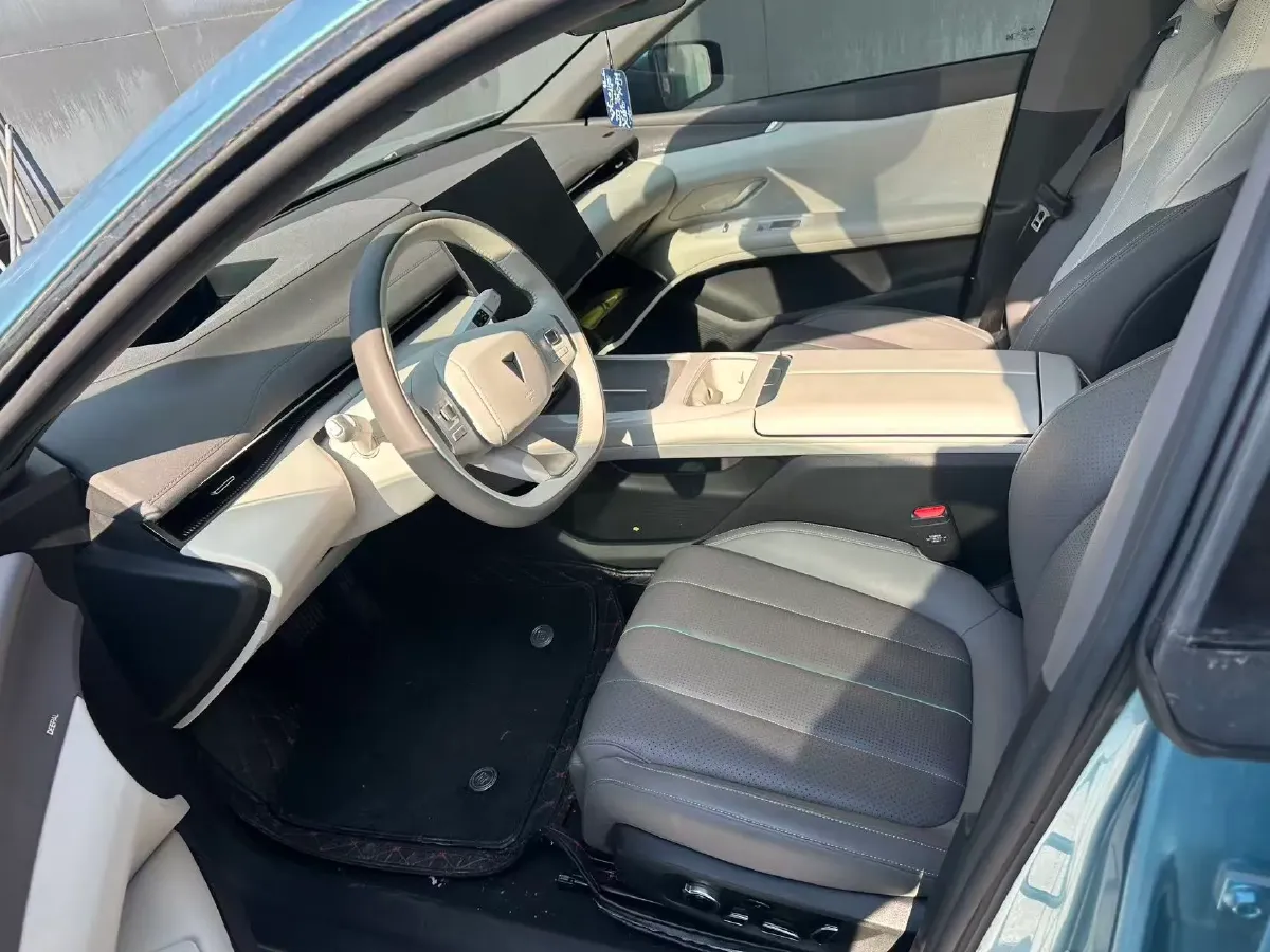 2024 Deepal L07 1.5L 98HP L4 REEV 28.39KWH,autocango,china used car exporter,china ev exporter,chinese used car exporter,chinese used ev exporter