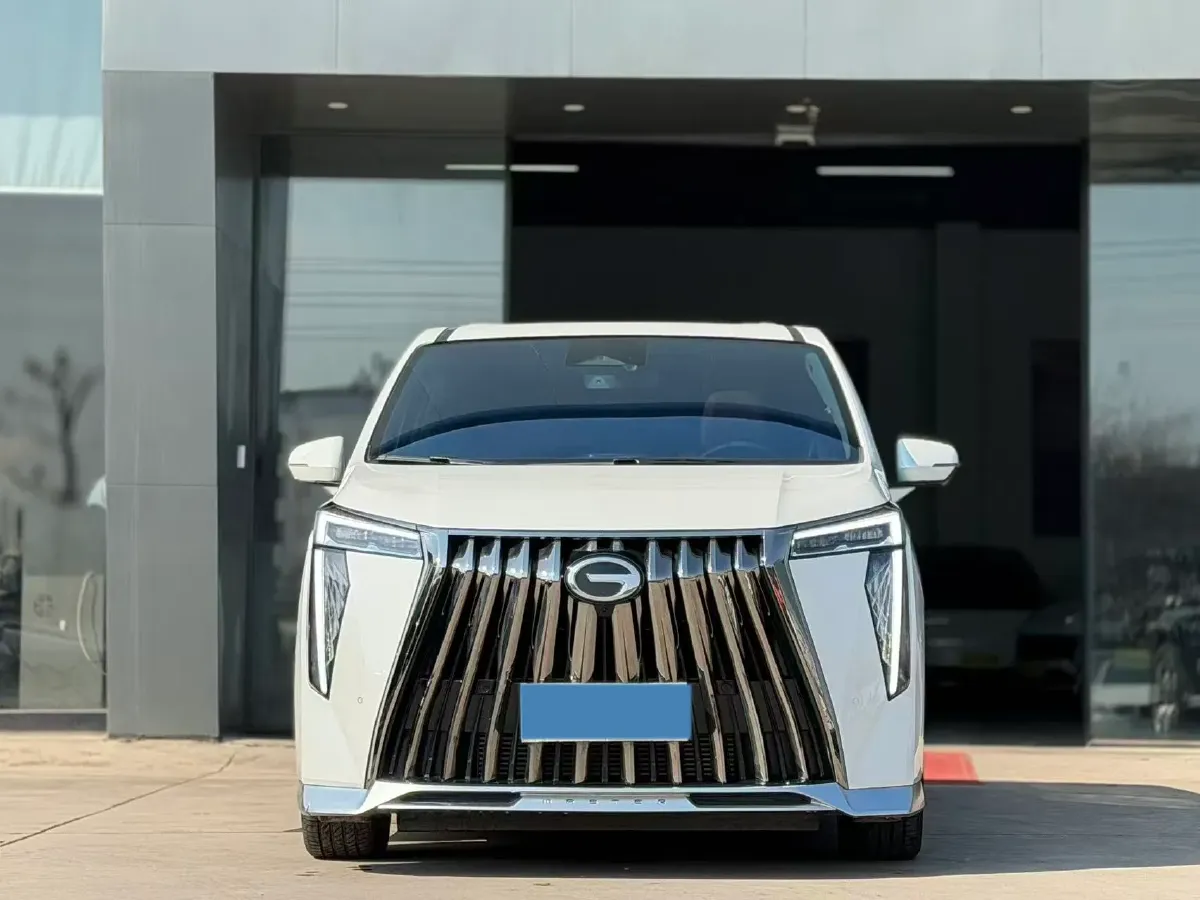 2023 GAC Trumpchi M8 2.0T 252HP L4 8AT,autocango,china used car exporter,china ev exporter,chinese used car exporter,chinese used ev exporter